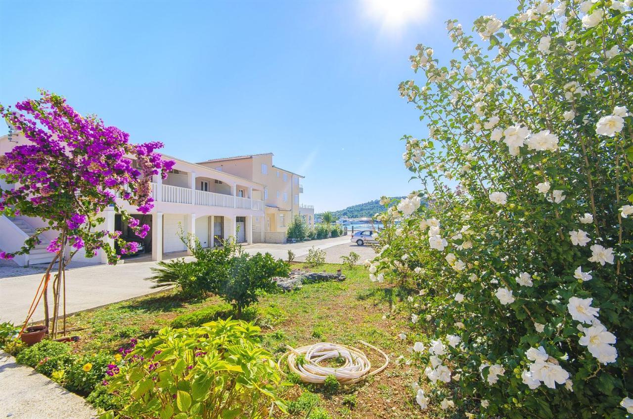 Apartments Hrgovic Rogoznica  Dış mekan fotoğraf
