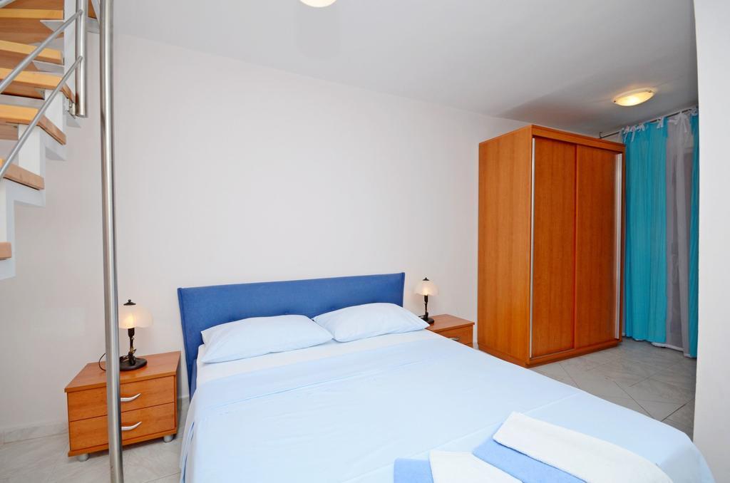 Apartments Hrgovic Rogoznica  Dış mekan fotoğraf